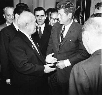 kruschev-kennedy-meeting.jpg